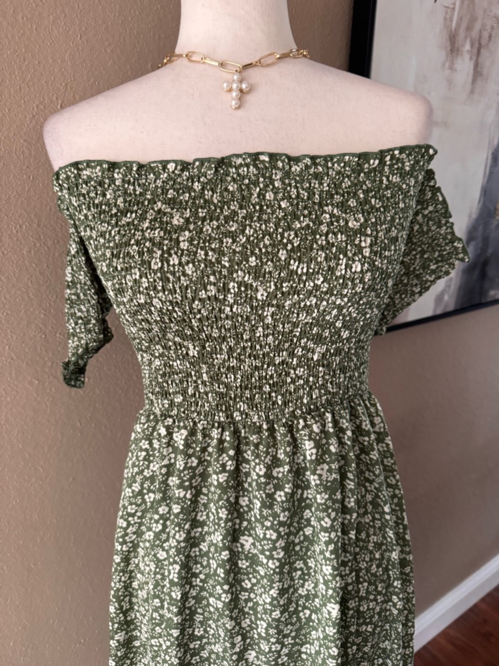 Off-Shoulder Green Floral Midi Dress NWOT - Picture 7 of 8
